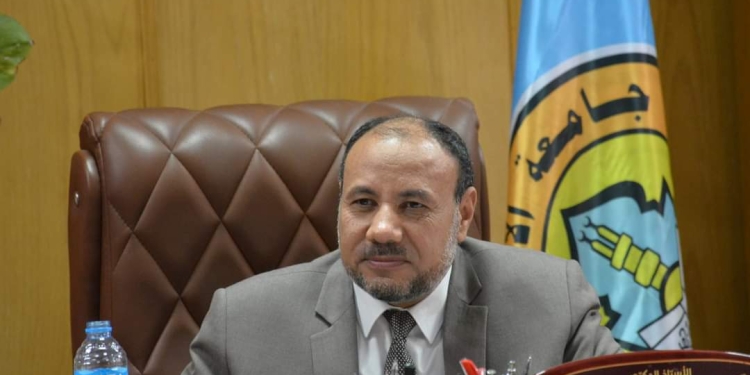 نائب رئيس جامعة الأزهر يجتمع بالسادة عمداء كليات فرع الوجه القبلي استعدادا لبدء العام الجامعي الجديد