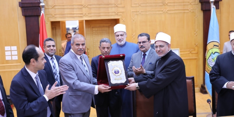 ﻿"رعاية الطلاب" بجامعة الأزهر تكرم المحرصاوي لدعم الأنشطة و5 سنوات من العطاء بلا حدود