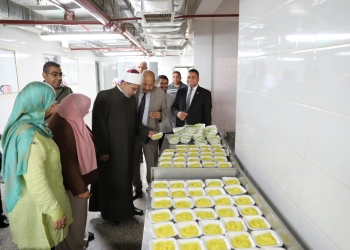 ﻿رئيس جامعة الأزهر يتفقد المدينة الجامعية للطالبات بمدينة نصر