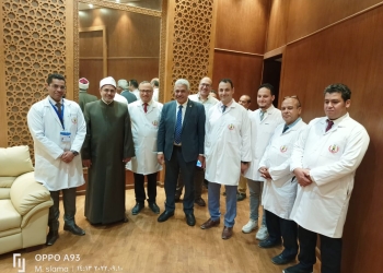 ﻿رئيس جامعة الأزهر يتفقد مستشفى الحسين الجامعي