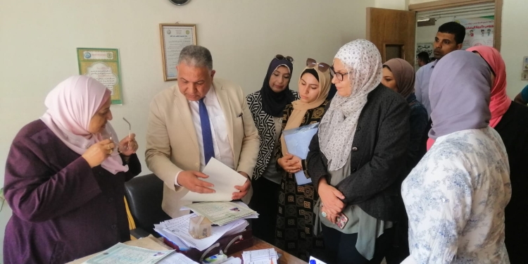 نائب رئيس جامعة الأزهر يتفقد كلية الدراسات الإنسانية للبنات بالقاهرة