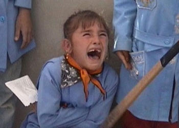 منع الضرب نهائياً بمدارس القاهرة وعدم حرمان الطالب من الدراسة بسبب المصروفات