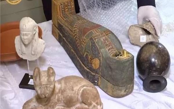 سرقة قطع أثرية