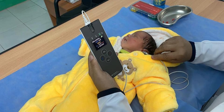 الصحة: زيادة أعداد مستشفيات ومراكز الإحالة السمعية لفحص الأطفال لـ 34 بدلًا من 30 مركزًا