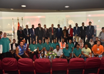 جامعة الأقصر تنظم ندوة توعوية لمؤسسة “حياة كريمة”