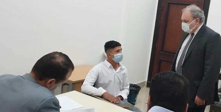 رئيس جامعة بني سويف التكنولوجية يتفقد اختبارات القدرات لطلاب الدبلومات الفنية