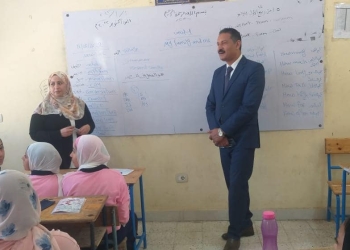 إطلاق إسم طالبة المعتمدية المتوفاة على قاعة تدريس.. ووكيل الوزارة يشكر مدرسي مدرستها