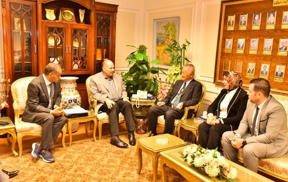 محافظ أسيوط: جاري إنشاء 88 مدرسة بتكلفة 430 مليون جنيه