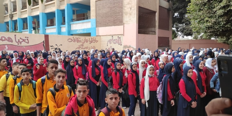 برلماني: زيادة المصابين بالفيوس المخلوي بالمدارس والوزارة لم تتحرك بشكل كافي