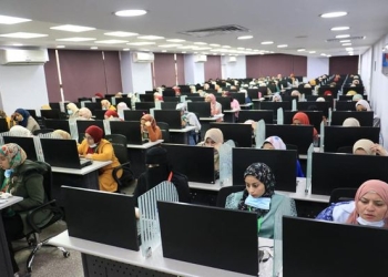 لـ60 ألف متقدم.. بدء اختبارات المتقدمين لشغل وظيفة معلم فصل  