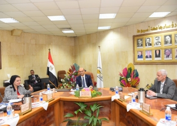 جامعة أسيوط: عدم زيادة فى المصروفات الدراسية تحت أى بند  تخفيفاً للأعباء الاقتصادية