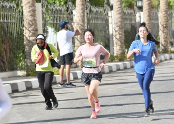 بمشاركة آلاف الطلاب.. الجامعة البريطانية تنظم أكبر ماراثون للجامعات من أجل المناخ