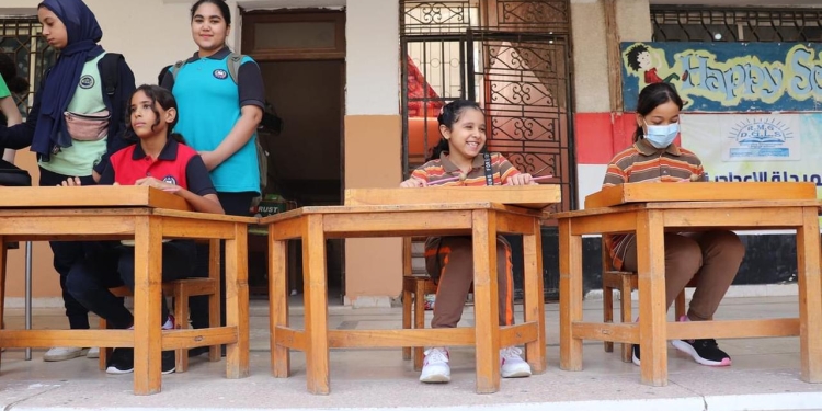 خبير تربوي: إسناد مجموعات التقوية لشركات خاصة خصخصة للتعليم ويتعارض مع المجانية