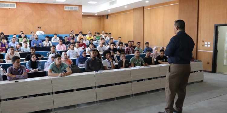 انتظام الدراسة بجامعة المنصورة الأهلية