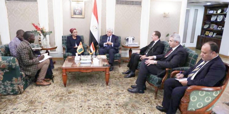 التعليم العالي: إيفاد اعضاء هيئة تدريس  وباحثين بجامعات غينيا