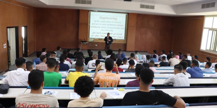 انتظام الدراسة بجامعة المنصورة الأهلية