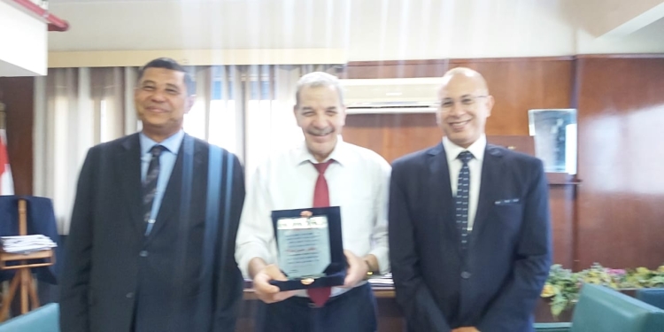 المركزي للتعبئة والإحصاء يدرب الطلاب على الدور التنظيمي للجهاز