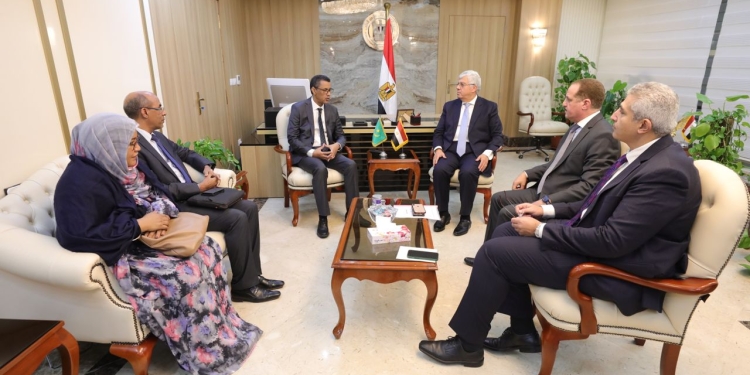 150 منحة دراسية من التعليم العالي لطلاب موريتانيا