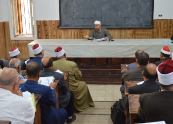 ﻿رئيس الشرقية الأزهرية يبحث معوقات الدراسة لمعاهد المنطقة