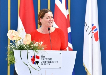 تفاصيل مشاركة وزيرة الدولة البريطانية لشئون أفريقيا في محاكي الجامعة البريطانية لقمة المناخ