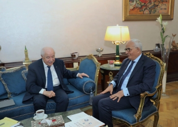 «حجازي» يلتقي الرئيس المؤسس لمجموعة طلال أبو غزالة العالمية