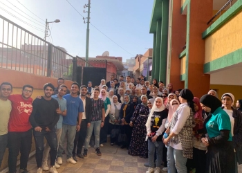 زيارات ميدانية لطلاب جامعة القاهرة لمتابعة إنجازات مبادرة حياة كريمة بقرى الجيزة