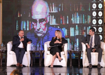 استعداد لقمة المناخ COP 27.. البحث العلمي والثقافي البريطاني يناقشان التكيف مع التغيرات المناخية    