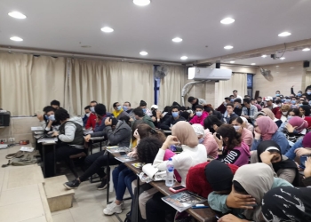 لمنع استقطاب الطلاب في السناتر.. أمهات مصر يقترحن بدء مجموعات الدعم لطلاب الثانوية العامة قبل الدراسة