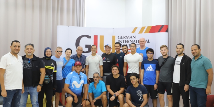 إنطلاق رحلة ” درجات كوب 27″ لدعم مؤتمر المناخ من الجامعة الالمانية الدولية بالعاصمة الإدارية