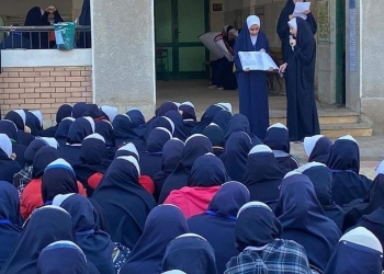 أول تعليق من وزير التعليم على إرتداء طالبات مدرسة إعدادي الإسدال