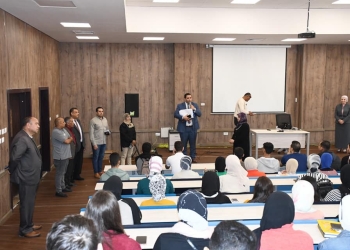جامعة الإسماعيلية الجديدة الأهلية تستقبل طلاب كلية التجارة الدولية بيومهم الأول