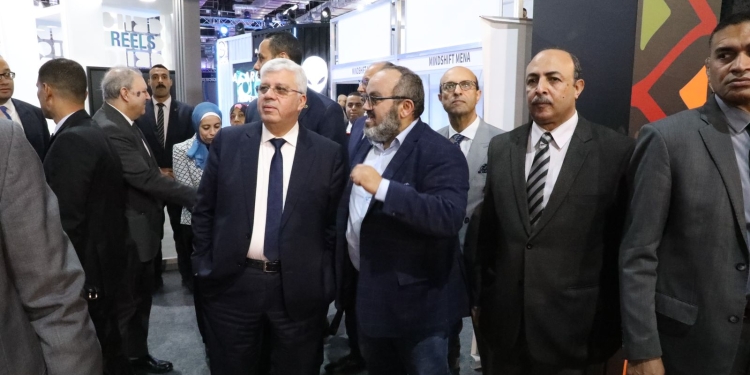 وزير التعليم العالي يفتتح فعاليات الدورة الـ 26 للمعرض الدولى للتكنولوجيا