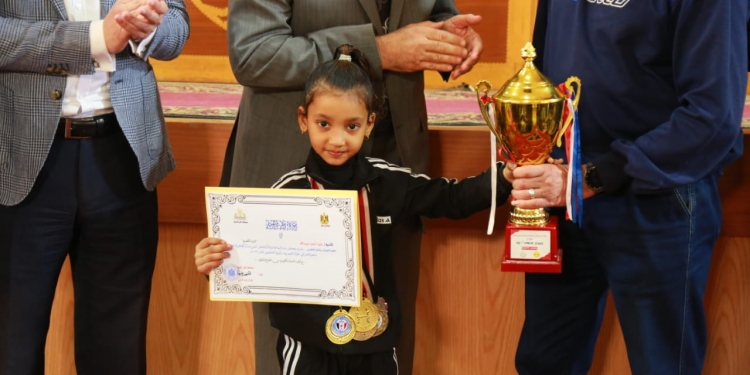 من كفر الشيخ وعمرها 5 سنوات.. علياء أحمد أصغر طفلة حاصلة على بطولة أفريقيا للكنغوفو