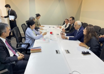 "حجازي" يقترح عمل برامج مآخاة بين المدارس الثانوية المصرية واليابانية