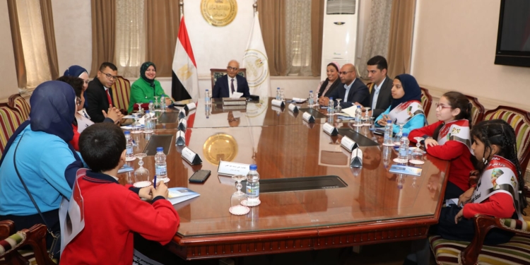 فنية وثقافية وأدبية.. ننشر شروط مسابقة "نصر أكتوبر" التي أعلنت عنها التعليم