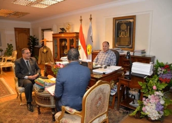 محافظ أسيوط يعتمد نتيجة مسابقة اختيار القيادات الوسطى بمديرية التعليم