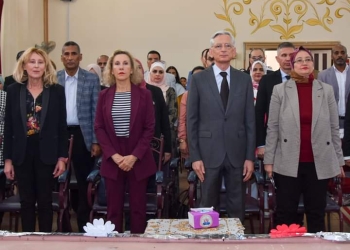 وكيل التعليم ببورسعيد تستقبل سفير فرنسا للاحتفال باليوم العالمي لمعلمي اللغة الفرنسية