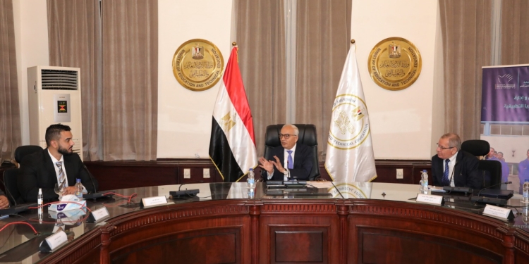 إنشاء مدرسة جديدة للتكنولوجيا التطبيقية لزراعة وإنتاج التمور بالجيزة