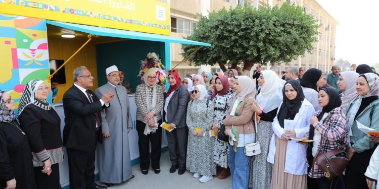 رئيس جامعة الأزهر يشيد بالمشروع الوطني للقراءة