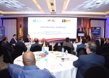 ﻿انطلاق فعاليات الملتقى التجاري الاستثماري ولقاءات ثنائية مع وفد موريشيوس