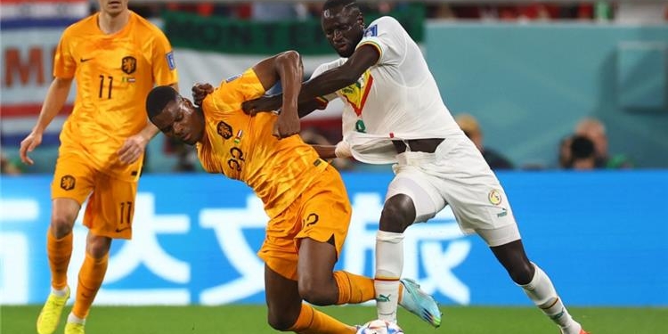 هولندا تفتتح مشوارها في كاس العالم بالفوز على السنغال