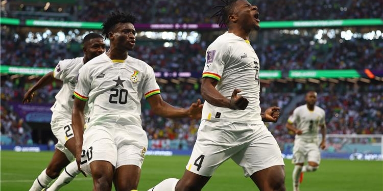 غانا تصنع التاريخ وتقترب من الصعود إلى دور الستة عشر بعد الفوز على كوريا الجنوبية