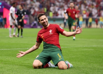 البرتغال إلى دور الثمانية بعد الفوز علي سويسرا