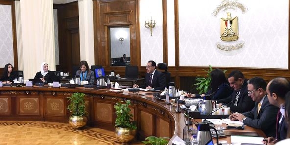 اعتزام الحكومة استقطاع جزء من تحويلات المصريين في الخارج.. أعرف الحقيقة