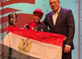 متفوقًا على طلاب 35 دولة.. طالب من بولاق يفوز بالمركز الأول بمسابقة دولية  