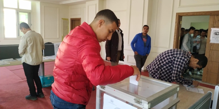 انتخابات الاتحادات الطلابية .. 84 مرشحاً في جامعة بني سويف الأهلية