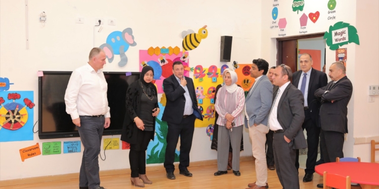 وفد هيئة كامبريدج للامتحانات يزور مدرسة النيل المصرية الدولية ويشيد بمستواها التعليمي