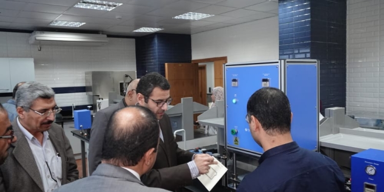 تدشين أول وحدة نصف صناعية لتطوير نماذج البطاريات التجارية متعددة الشحن فى مصر