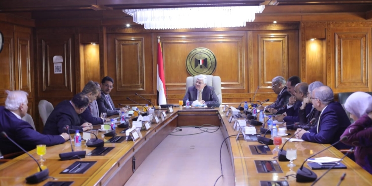 وزير التعليم العالي يستقبل وفد رابطة العلماء المصريين في أمريكا الشمالية وكندا