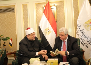 وزيرا التعليم العالي و الأوقاف يناقشان دعم التعاون بين الوزارتين